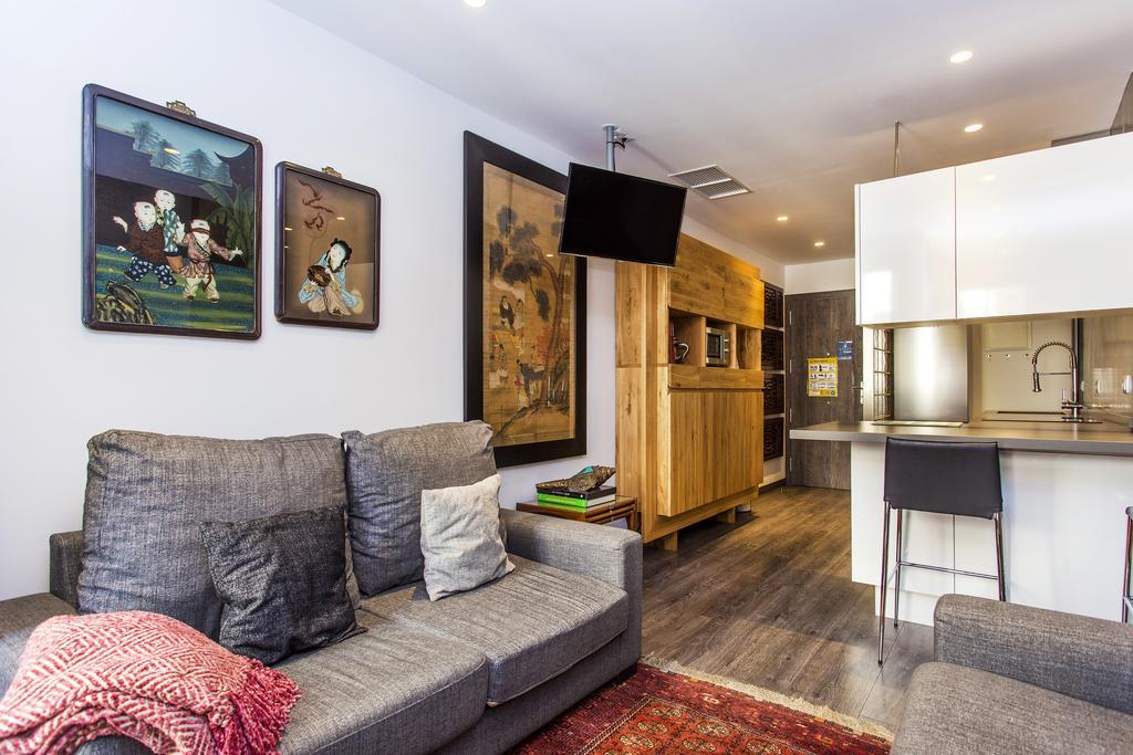 1 Bedroom Apartment Carrer Del Poeta Cabanyes - Barcelona — Fotos 1